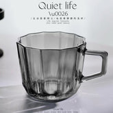 أكواب زجاجية أنيقة - تصميم فريد
